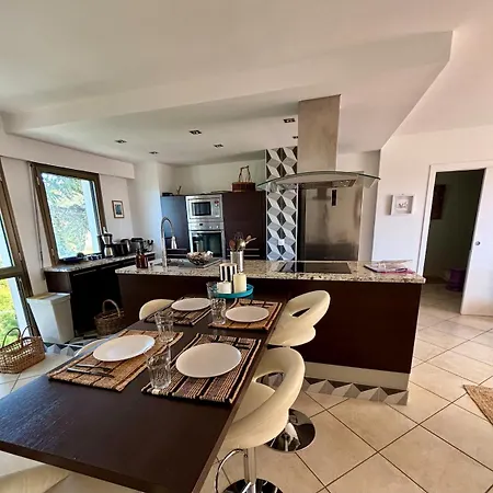 South Terrace-sea View -jacuzzi- - 4 Guests Lejlighed *